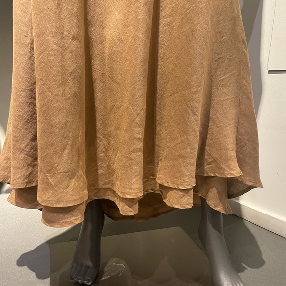 Sarah Pacini Flowing Tan Dress - Picture 4 of 10